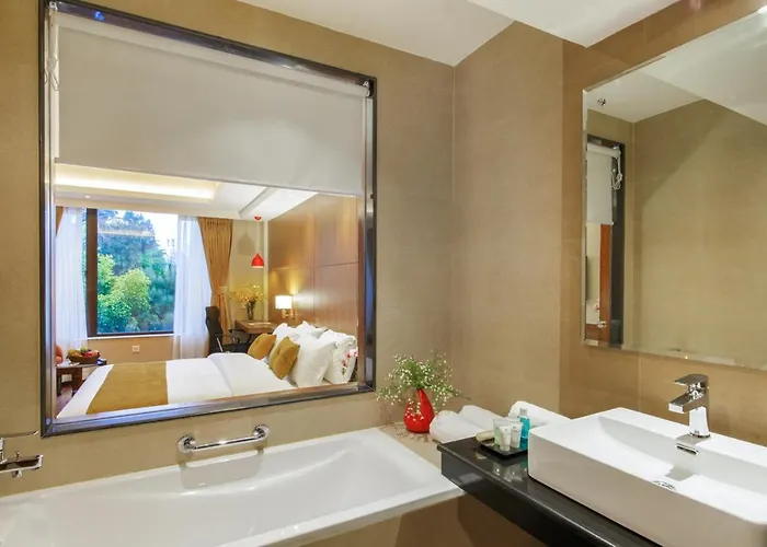 Thrive, A Tropical Courtyard Hotel 4*