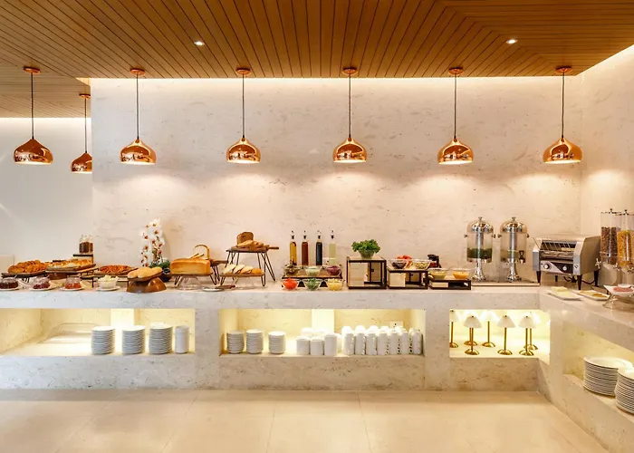 Thrive, A Tropical Courtyard 酒店 4*