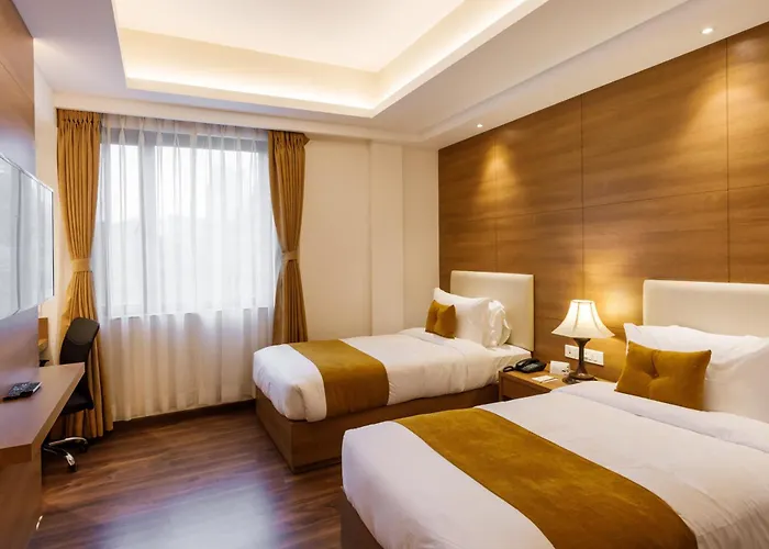Hotel Thrive, A Tropical Courtyard 4*